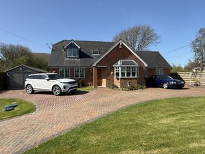 Photo 24- click for photo gallery